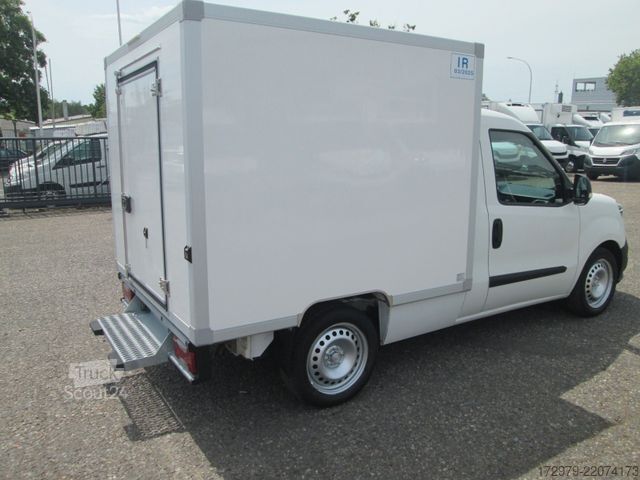 Кутиевиден ван FIAT Doblo 1.6  *Isolierter Koffer*Euro6*51700 Km*