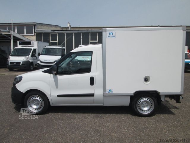 Кутиевиден ван FIAT Doblo 1.6  *Isolierter Koffer*Euro6*51700 Km*