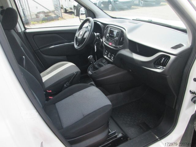 Кутиевиден ван FIAT Doblo 1.6  *Isolierter Koffer*Euro6*51700 Km*