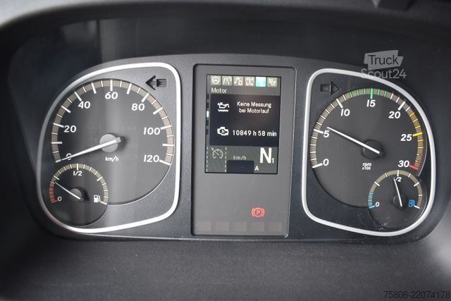 Camión caja MERCEDES-BENZ Atego 1230 L 4x2 E6 Koffer LBW