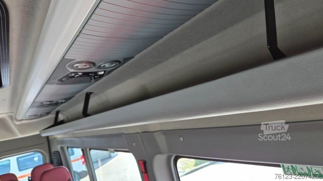 Minibus FIAT 1x Ducato 1x  Opel Movano 18 SS  in Stock