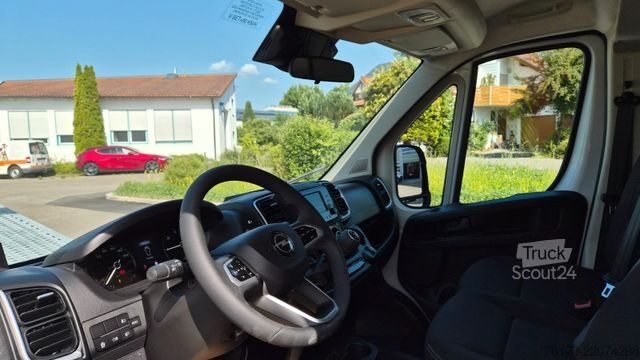 Minibus FIAT 1x Ducato 1x  Opel Movano 18 SS  in Stock