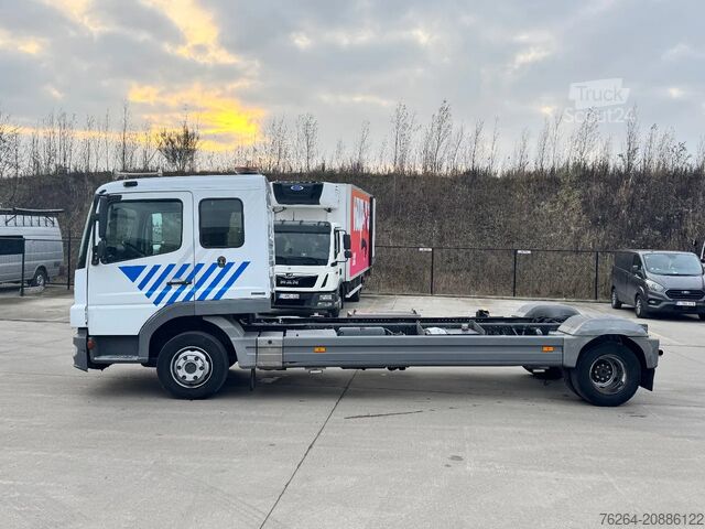 Chasis con cabina Mercedes-Benz Atego 1024 PTO (2)