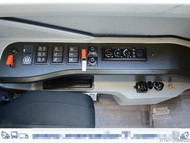 Mestni avtobus Volvo 8900 LE / Klima / Euro 6