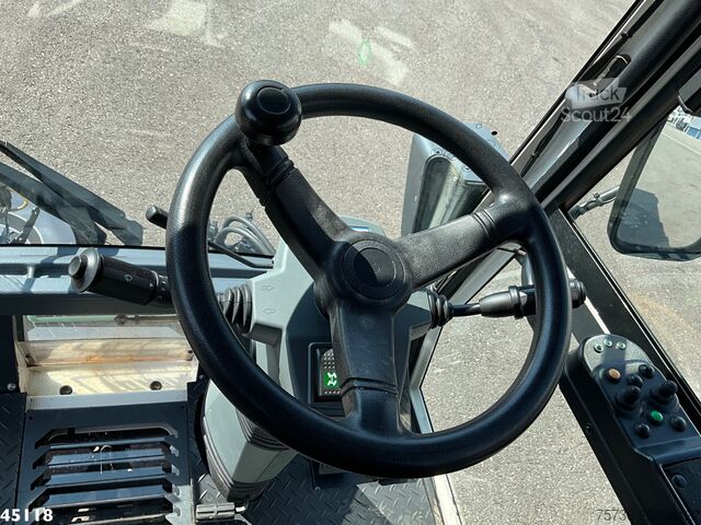 Măturătoare stradală Schmidt Swingo Compact 200 Euro 6