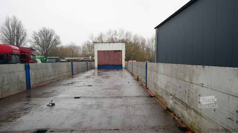 Plataforma de carga Krone 3 AXLE OPEN BOX TRAILER WITH ALU SIDE BOARDS