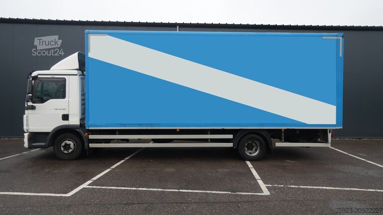 Чемодан MAN TGL 12.220 CLOSED BOX MANUAL GEARBOX 689.000KM