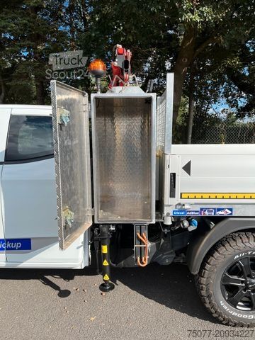 Kravas mikroautobuss ar pašizgāzēju ISUZU D-Max Space Cab L AT BIG-MAX L2 Kipper und Kran