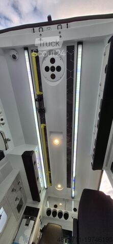 Kleinbus MAN TGE 3.180