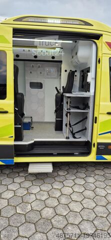 Kleinbus MAN TGE 3.180