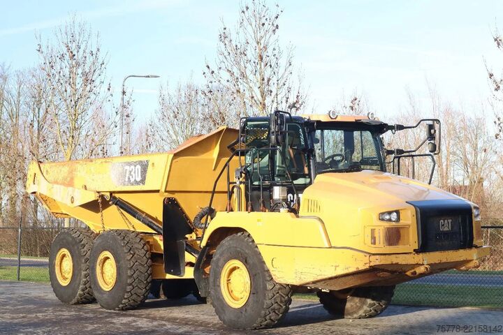 Dumper Caterpillar 730 04A | TAILGATE | LOW HOURS