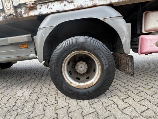 Tenteli düz yataklı kamyon MERCEDES-BENZ Pritsche Plane  6-Zyl. 4x2 1524  4x2  OM 906 LA