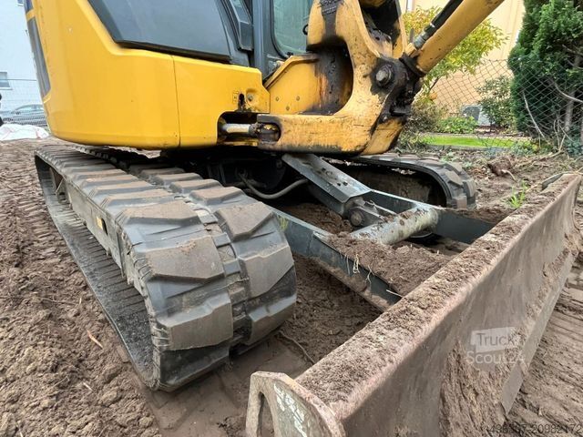 Minikaivinkone KOMATSU PC45 Kompaktbagger