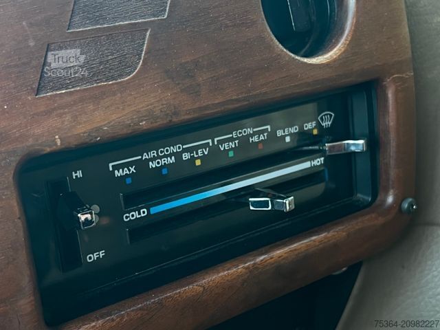 Minibús CHEVROLET Chevy Van 5.7 V8 Starcraft Low Top Double Cabin