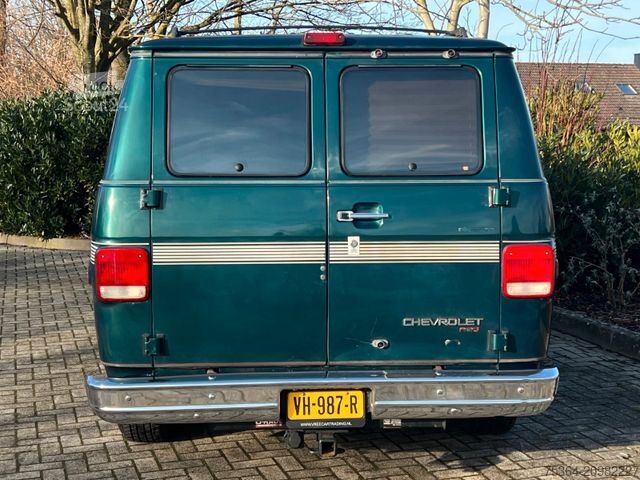 Minibús CHEVROLET Chevy Van 5.7 V8 Starcraft Low Top Double Cabin