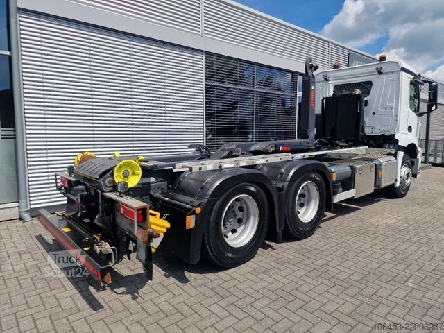 Kroklastbil MERCEDES-BENZ Arocs 5 2643  6x4 Haken Xenon/Standh./Tem/68 TKM