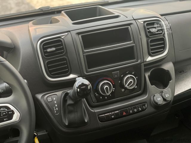 Caravana semiintegrada SUNLIGHT * T 68  *Automatik**Hubbett**