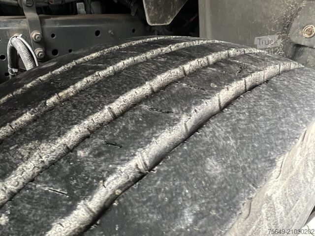 Camion à usage spécial Iveco-Magirus Stralis AD440S42T/P 4x2 Stralis AD440X42T/P 4x2, Ex- Army