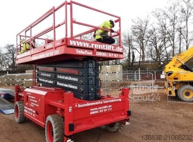 Platformă foarfecă MAGNI DS2223RTP Diesel 22,00 m