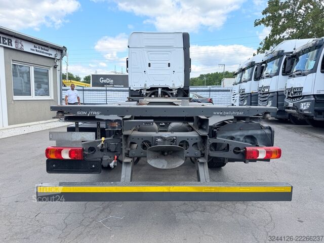 Autocamion cu caroserie interschimbabilă MERCEDES-BENZ Actros2540/6x2/Fahrschule/5-Sitze/BIG-SPACE/Lift