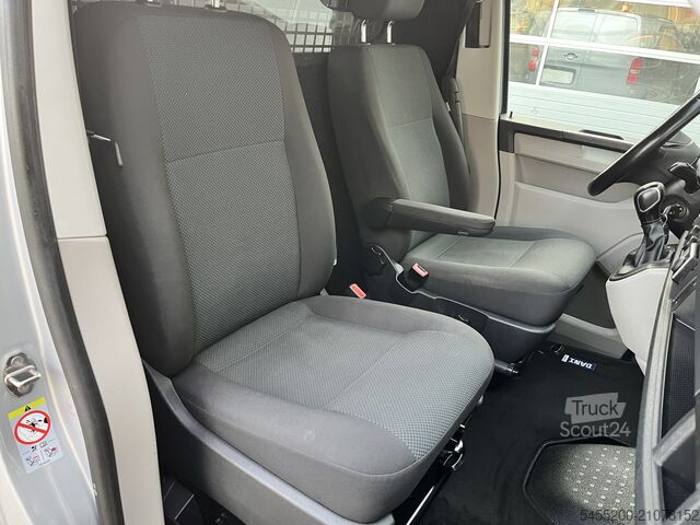 High-roof van Volkswagen Transporter 2.0 TSI L2H1 204pk DSG Automaat Dub...