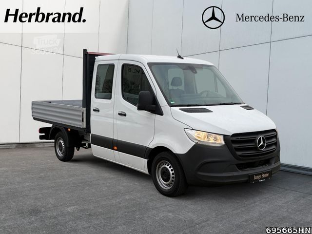 Pick-up bestelwagen MERCEDES-BENZ Sprinter 215 CDI *DoKa*Klima*AHK*Leder*MBUX*