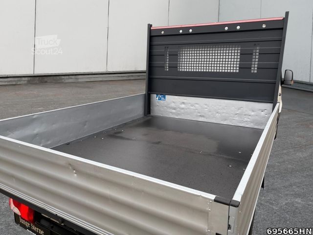 Pick-up bestelwagen MERCEDES-BENZ Sprinter 215 CDI *DoKa*Klima*AHK*Leder*MBUX*