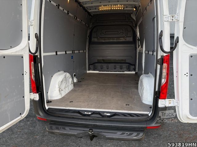 Bestelwagen MERCEDES-BENZ Sprinter 211 CDI *AHK*Klima*Kamera*DAB*