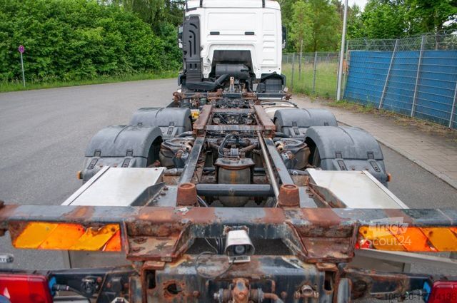 Camion porte-caisses amovibles MAN TGS 26.440 6x2 LL Wechselrahmen