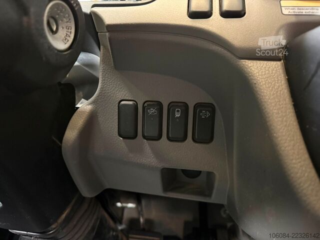 Трьохсторонній самоскид-фургон MITSUBISHI Fuso Canter 7C18 3 Seiten Kipper Klima LED AHK