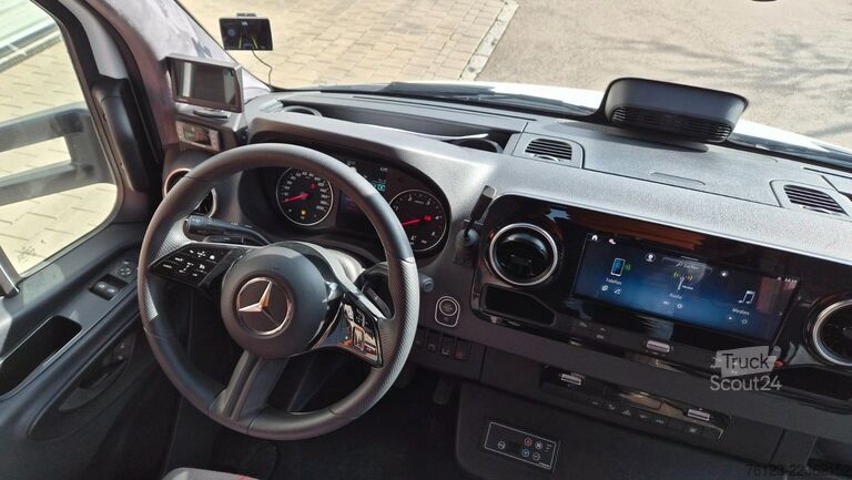 Mikroautobuss MERCEDES-BENZ 30 Sitzer Schul- Transferbus 519 Vorlauffahrzeug