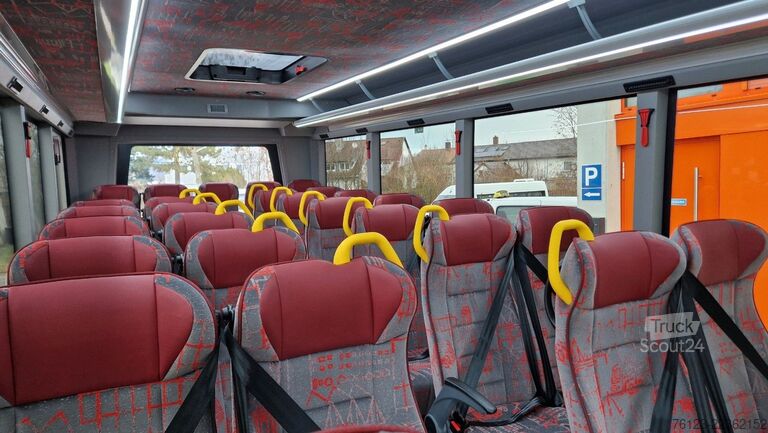 Mikroautobuss MERCEDES-BENZ 30 Sitzer Schul- Transferbus 519 Vorlauffahrzeug