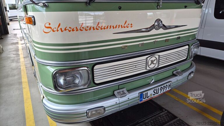 Távolsági autóbusz SETRA Kässbohrer Setra S 7