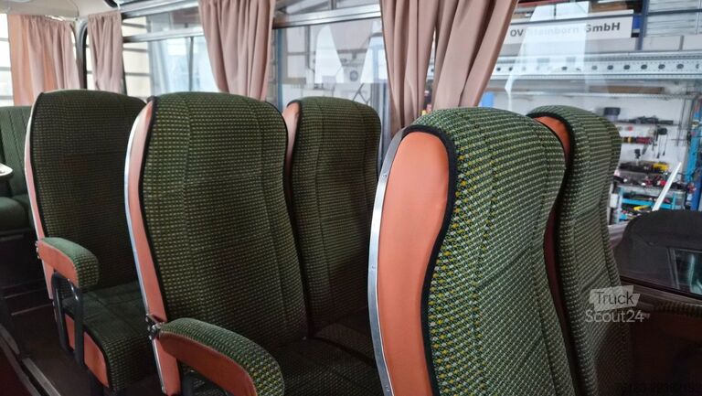 Távolsági autóbusz SETRA Kässbohrer Setra S 7