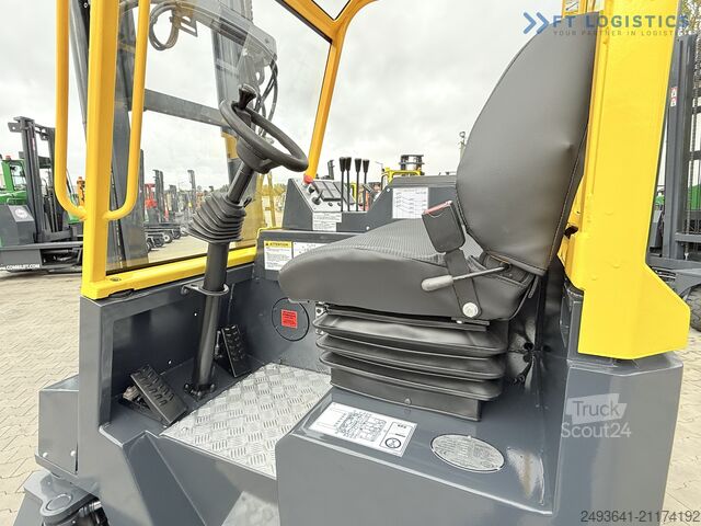 Carretilla retráctil de 4 vías Combilift CB4000 TRIPLEX 5200 FREE-LIFT POSITIONER