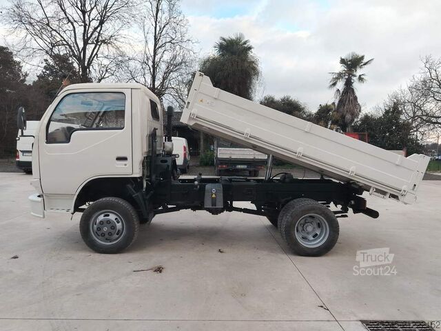 Trójstronna wywrotka DURSO 490 V 4WD MACCHINA OPERATRICE