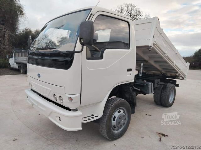 Trójstronna wywrotka DURSO 490 V 4WD MACCHINA OPERATRICE