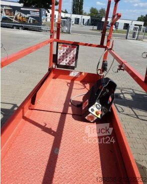 Makaslı platform Skyjack SJ III 3220 Elektro 8,10 m