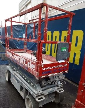 Piattaforma a pantografo Skyjack SJ III 3220 Elektro 8,10 m