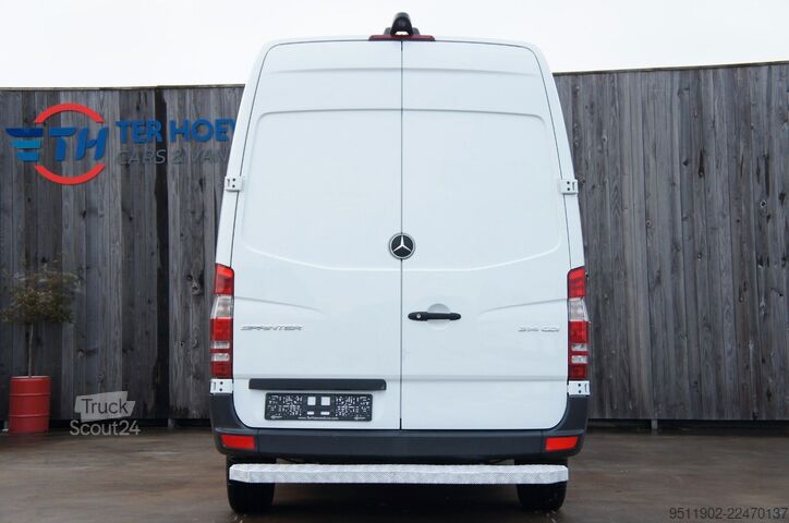 Ledusskapja furgons MERCEDES-BENZ Sprinter 314 CDi Kühlung 0° Solar Aussenstrom
