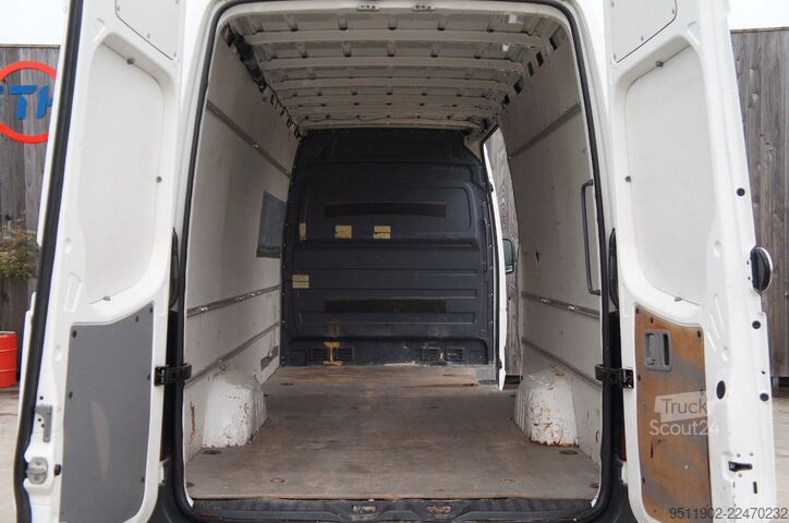 Aukštas mikroautobusas VW Crafter 2.0 TDI L3H2 Klima PDC Sitzheizung