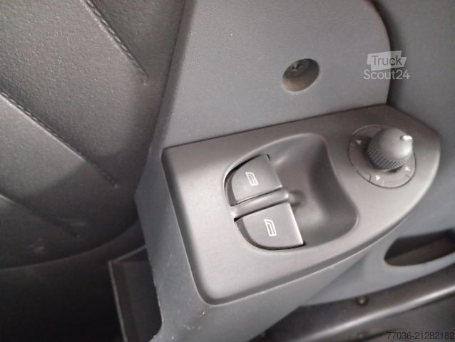 Autocaravana con alcoba WEINSBERG Orbiter501,6 Gurt u.Schlafpl            plätze,