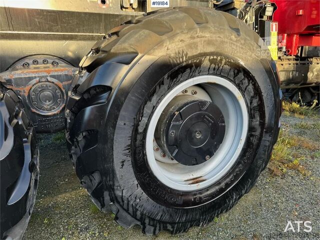 Kėlimo įrankis Logset 12F load carrier w/ World Power 180 T/M crane from