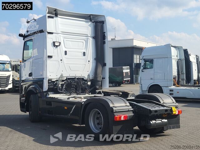 Standaard trekker Mercedes Actros 1848 4X2 BigSpace Retarder Standklima Mi...