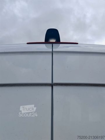 Aukštas mikroautobusas MERCEDES-BENZ Sprinter 214 CDI Kasten Mittel / Hoch