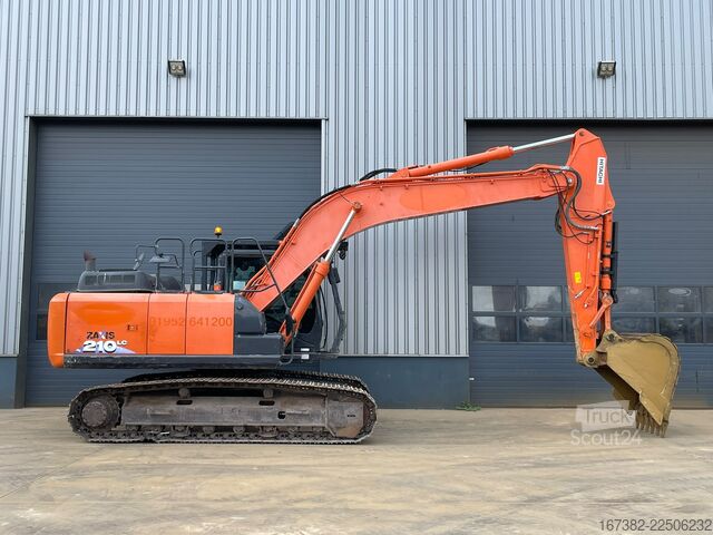  Hitachi ZX210LC-6