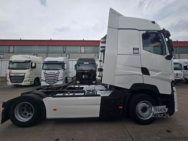 Tractora standard RENAULT T 520 * ACC * KLIMAAUT. * SPURHALTE *