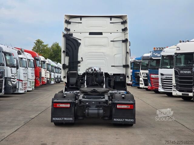 Tractora standard RENAULT T 520 * ACC * KLIMAAUT. * SPURHALTE *