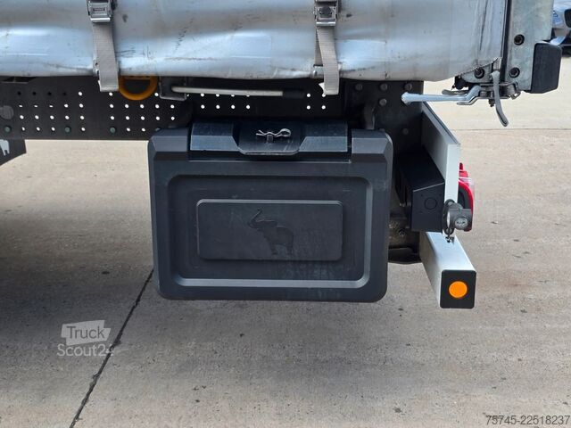 Semi-reboque aberto com lona SCHMITZ CARGOBULL SCB*S3 * PR.+PL. * PLANE UNBESCHRIFTET *