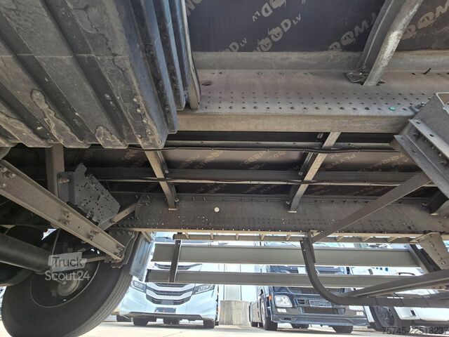 Semi-reboque aberto com lona SCHMITZ CARGOBULL SCB*S3 * PR.+PL. * PLANE UNBESCHRIFTET *